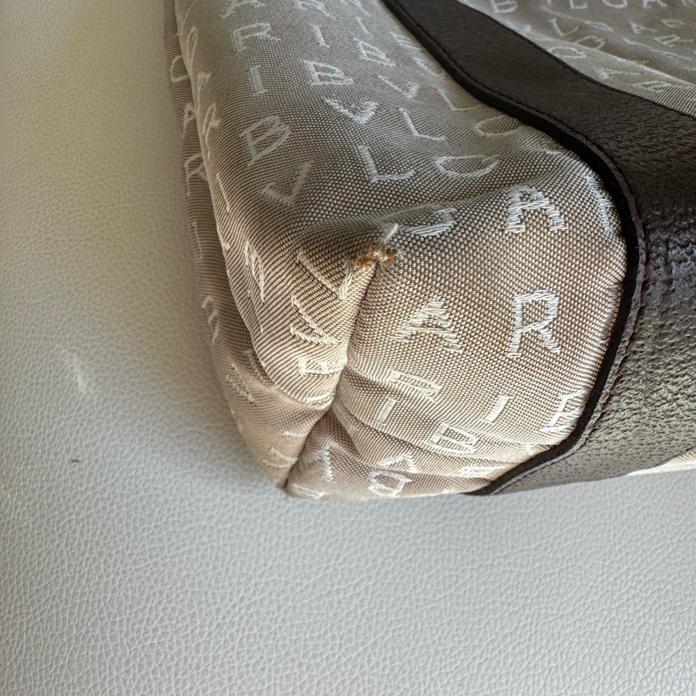 BVLGARI Tote Bag Light Preloved Wear - Picture 7 of 13
